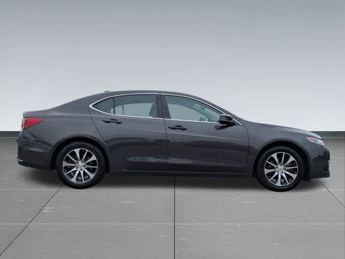 Used 2016 Acura TLX image 4