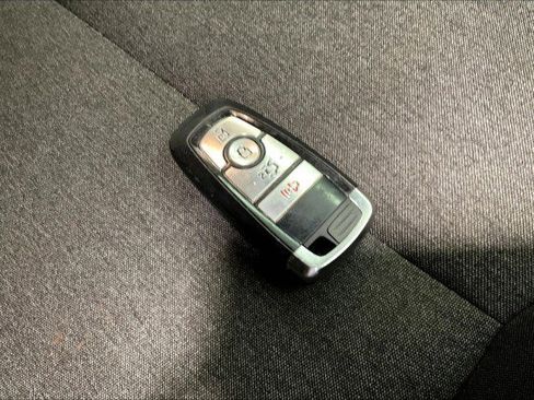 Used 2024 Ford Mustang Coupe image 11