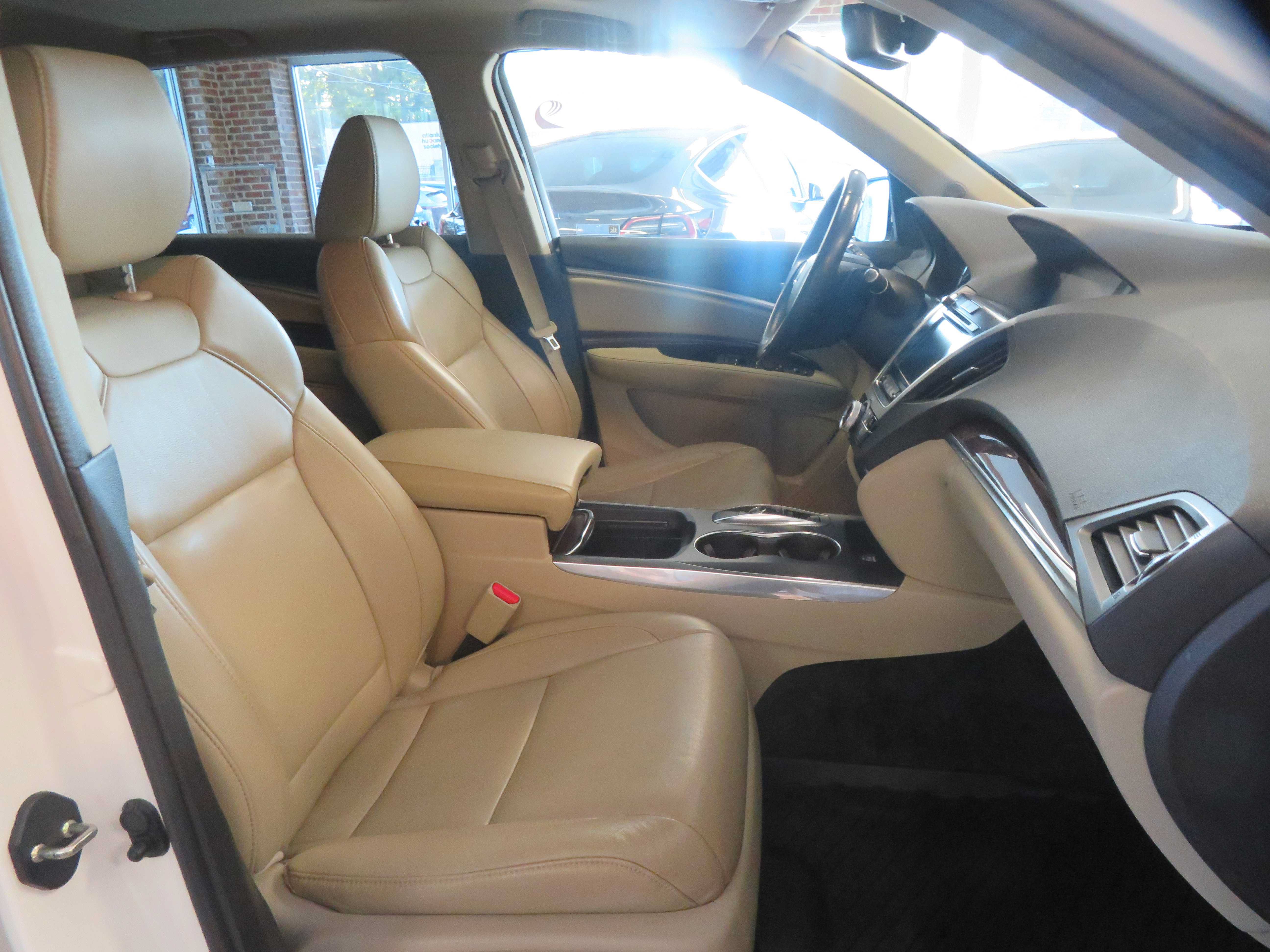 Used 2016 Acura MDX w/ Technology Package AWD/4WD image 30