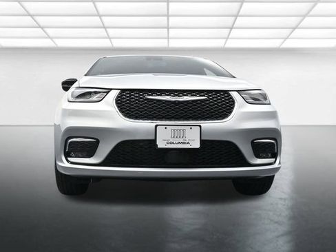 New 2026 Chrysler Pacifica Select image 19