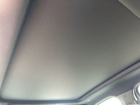 Used 2025 Toyota Tundra Limited image 13