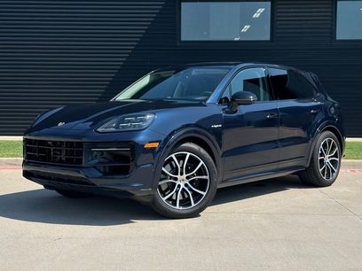 New 2025 Porsche Cayenne S
