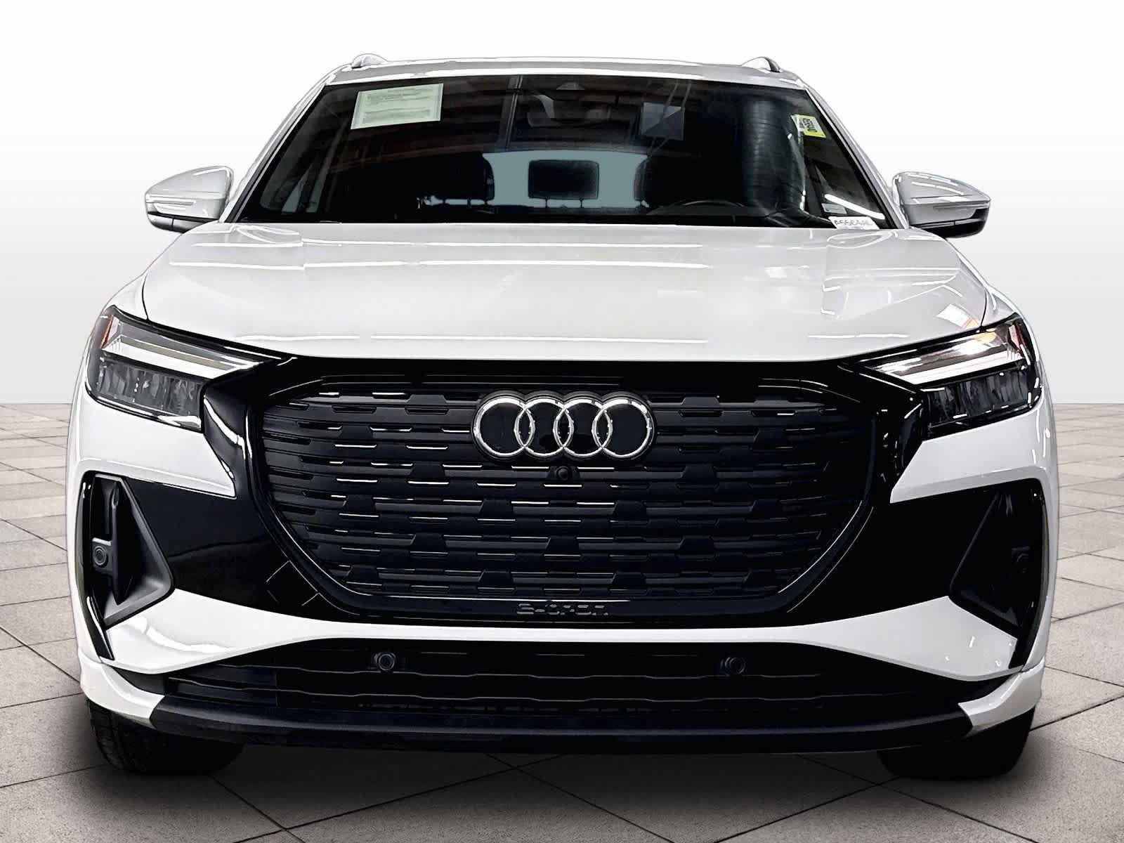 Used 2023 Audi Q4 e-tron Premium Plus AWD/4WD image 3