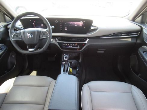 Used 2024 Buick Envista Avenir FWD image 11