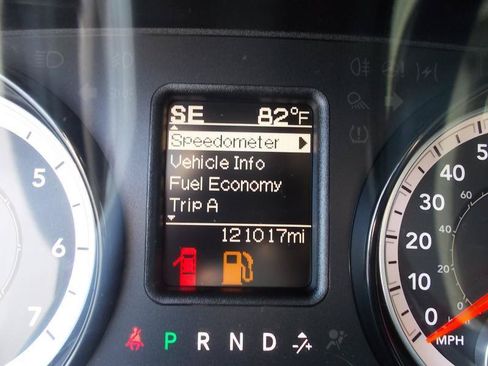Used 2017 RAM 1500 Tradesman w/ Power & Remote Entry Group AWD/4WD image 34