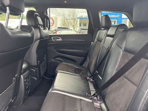 Used 2020 Jeep Grand Cherokee Altitude image 13