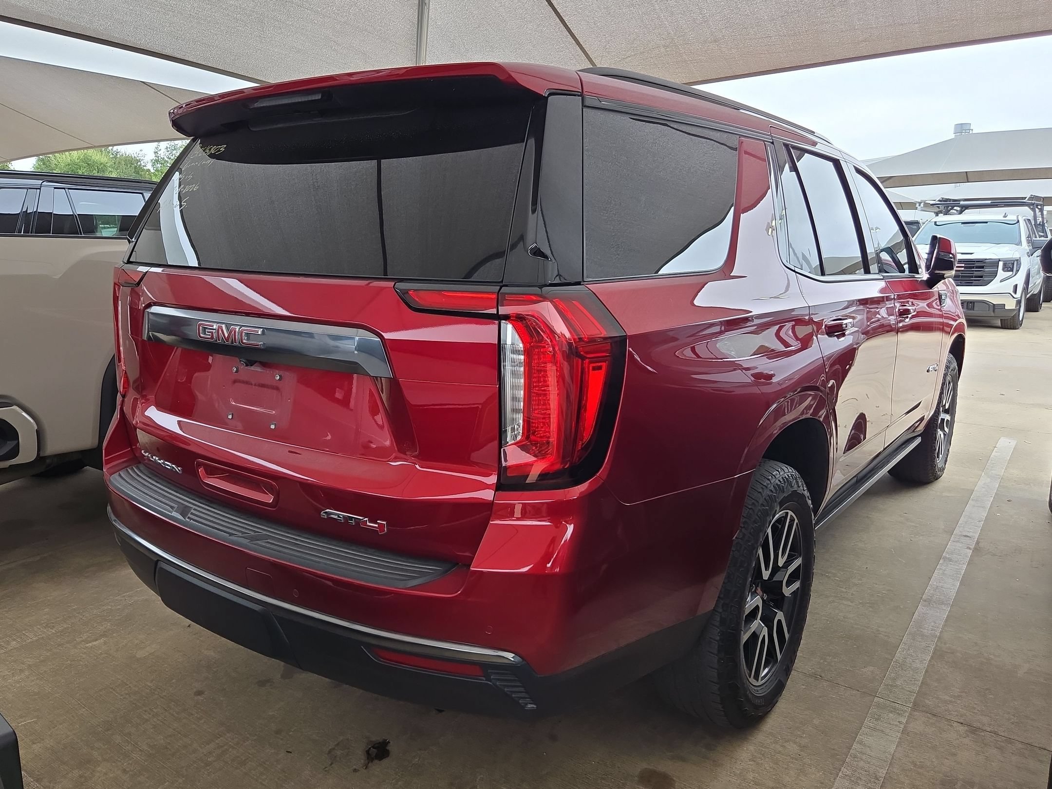 Certified 2023 GMC Yukon AT4 AWD/4WD image 8