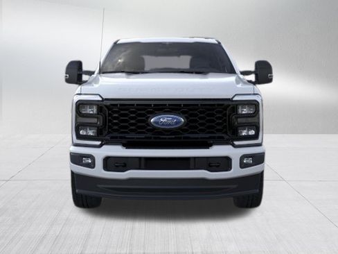 New 2026 Ford F250 Lariat w/ Black Appearance Package AWD/4WD image 6