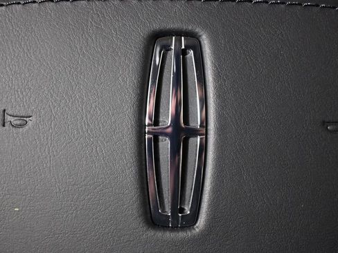 New 2026 Lincoln Nautilus Premier w/ Equipment Group 102A image 32