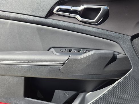 New 2026 Kia Sportage EX w/ EX Panorama Roof Package image 16