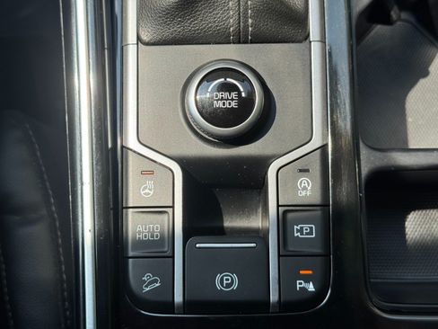 Used 2022 Kia Sorento SX FWD image 32