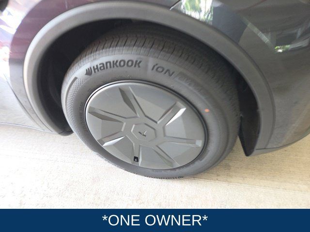 Used 2026 Tesla Model Y 2WD image 3