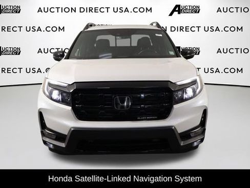 Used 2025 Honda Ridgeline Black Edition image 2