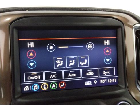 Used 2019 Chevrolet Silverado 1500 High Country image 22