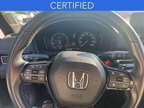 Used 2023 Honda Civic Sport image 11