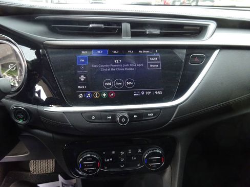 Certified 2021 Buick Encore GX Select image 28