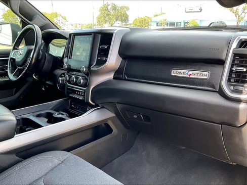 Used 2019 RAM 1500 Big Horn RWD image 22