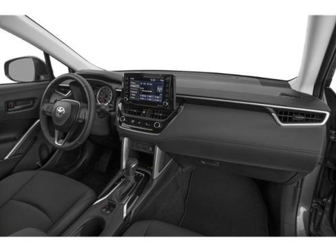 Used 2022 Toyota Corolla Cross LE w/ Moonroof Package FWD image 15