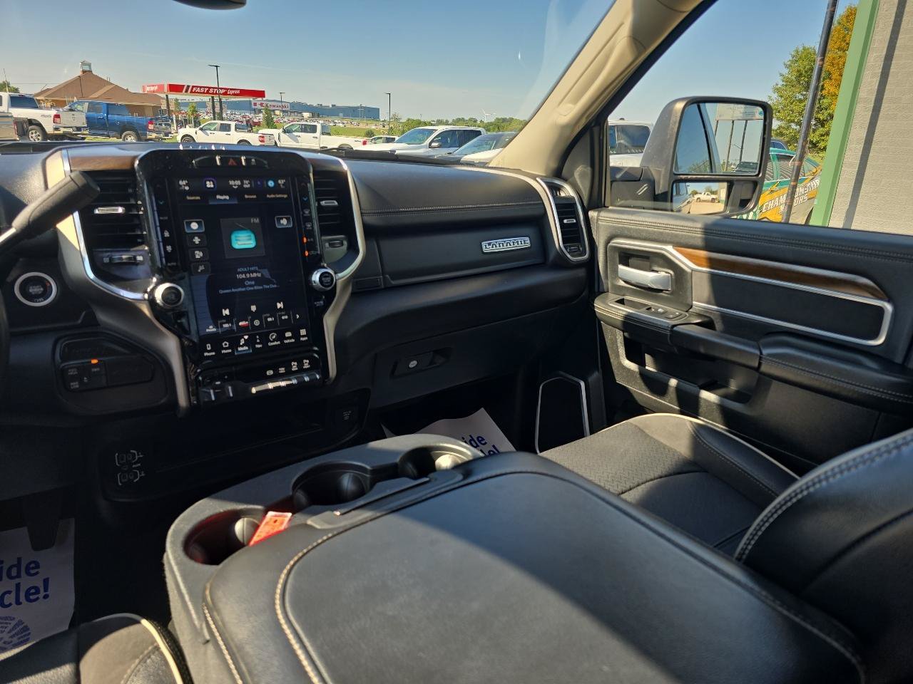 Used 2024 RAM 2500 Laramie AWD/4WD image 19