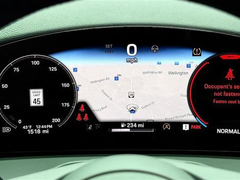 Used 2025 Porsche Panamera 4 w/ Premium Package image 25