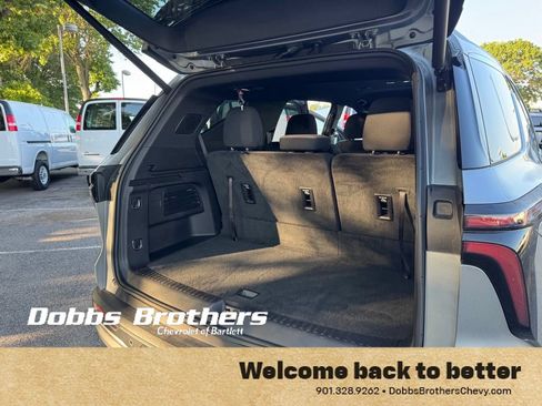 Used 2026 Chevrolet Traverse LT w/ Driver Confidence Package FWD image 40