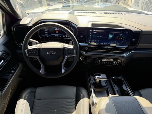 Used 2024 Chevrolet Silverado 1500 ZR2 w/ Technology Package image 14
