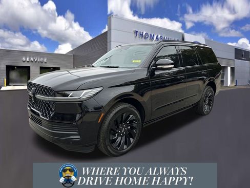 Used 2025 Lincoln Navigator Reserve w/ Jet Appearance Package AWD/4WD image 6