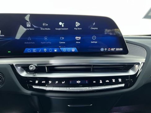 Used 2025 Cadillac Lyriq Sport w/ Nappa Leather Package image 13