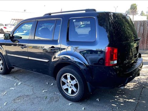 Used 2011 Honda Pilot Touring image 5