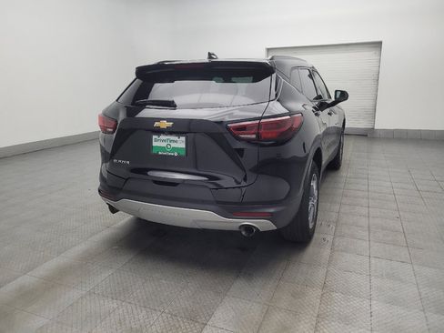 Used 2024 Chevrolet Blazer LT w/ Convenience Package FWD image 9