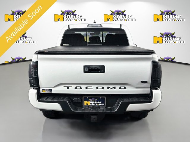 Used 2021 Toyota Tacoma TRD Off-Road AWD/4WD image 6