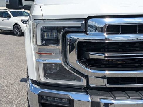 Used 2022 Ford F250 Lariat w/ Lariat Ultimate Package AWD/4WD image 10