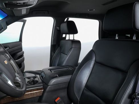 Used 2017 Chevrolet Tahoe LT w/ Luxury Package image 30
