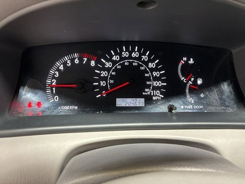 Used 2005 Toyota Corolla image 12