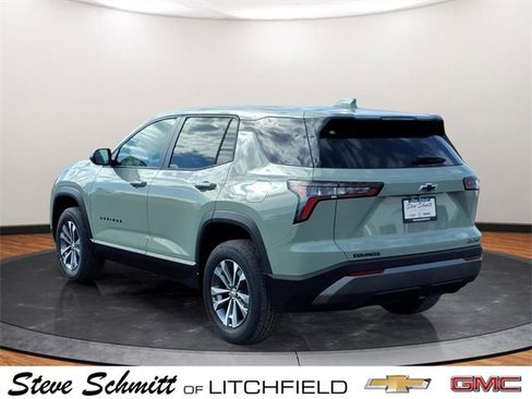 New 2026 Chevrolet Equinox LT w/ Convenience Package II image 3