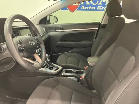 Used 2020 Hyundai Elantra SEL w/ Cargo Package (C1) FWD image 16