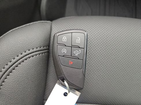 New 2026 GMC Sierra 1500 SLT w/ SLT Premium Plus Package image 38