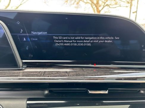 Certified 2023 Cadillac Escalade ESV Premium Luxury w/ Performance Package image 22