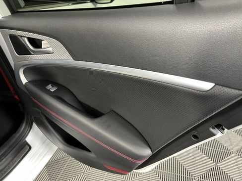 Used 2023 Genesis G70 2.0T w/ Sport Prestige Package image 32