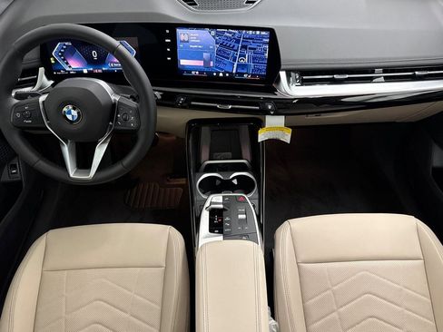 Used 2025 BMW X1 xDrive28i w/ Convenience Package image 15