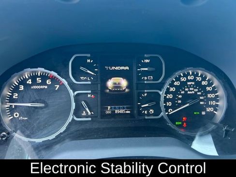 Used 2018 Toyota Tundra Limited w/ Limited Premium Package image 10