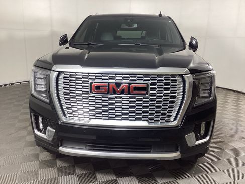 Used 2022 GMC Yukon XL Denali AWD/4WD image 6