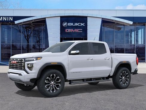 New 2026 GMC Canyon Denali image 3