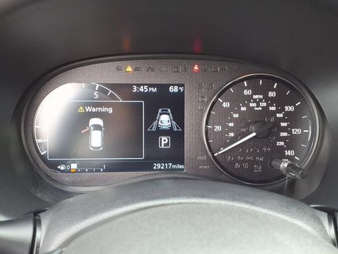 Used 2022 Nissan Kicks SR FWD image 30