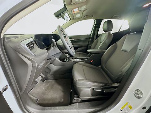 Used 2025 Buick Encore GX Preferred image 13