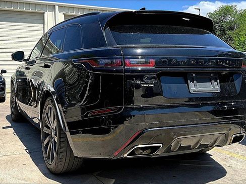 Used 2018 Land Rover Range Rover Velar R-Dynamic HSE image 4