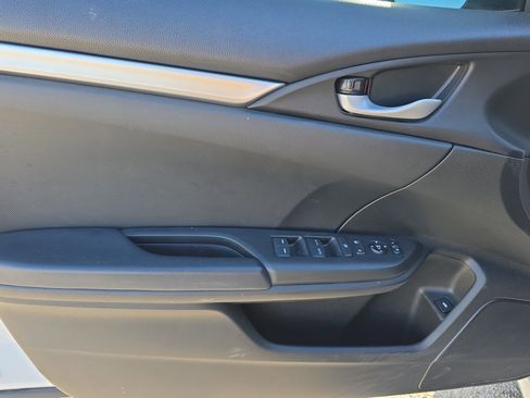 Used 2021 Honda Civic Sport image 18