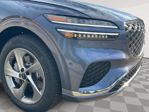 New 2026 Genesis GV70 2.5T Advanced AWD/4WD image 11