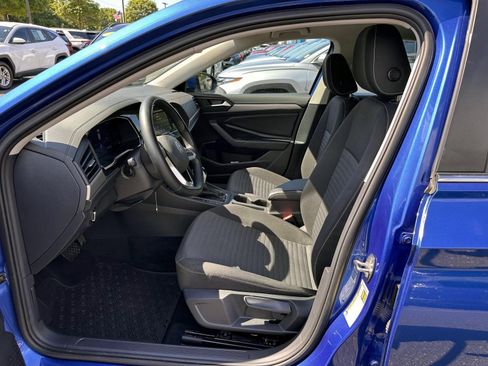 Used 2022 Volkswagen Jetta S FWD image 11