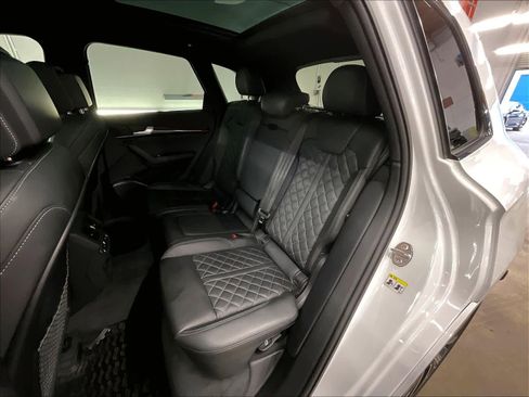 Certified 2023 Audi SQ5 Prestige w/ Prestige Package image 27